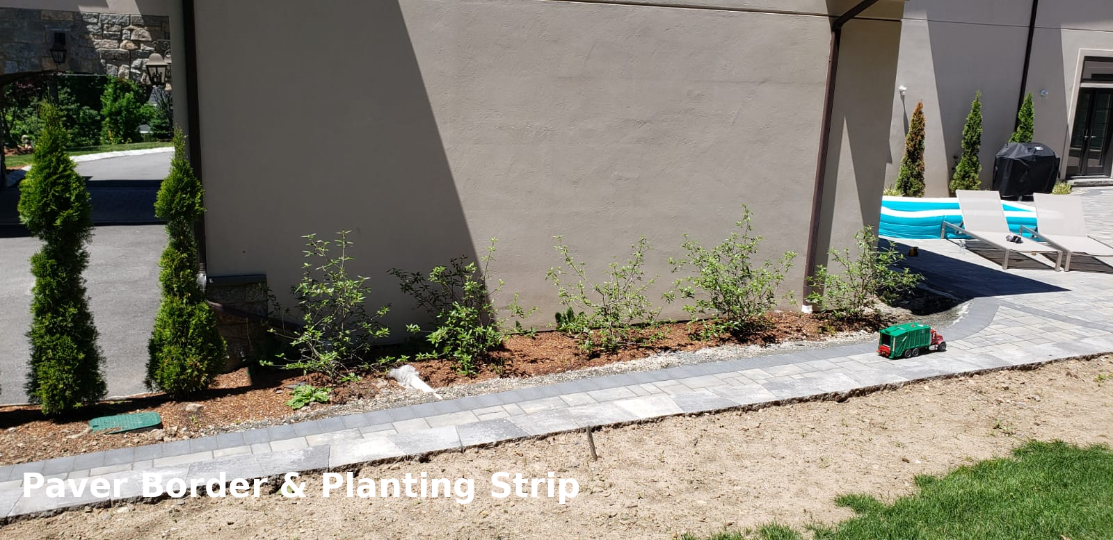 Paver Border And Planting Strip